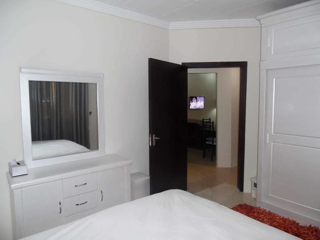 Leader Apartments 2 Kuwait City Exterior photo